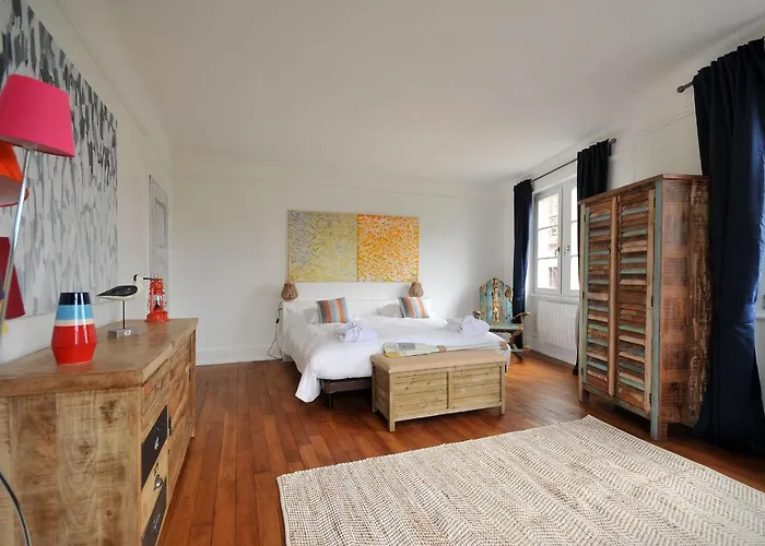 Apartment Au Grenier A Sel