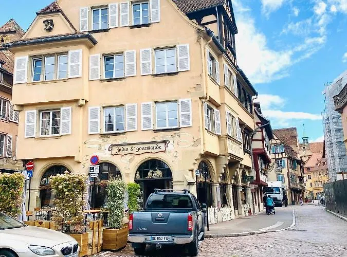 Au Grenier A Sel Apartment *